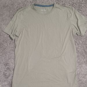 Kut from the Kloth Sage Green Men's Tee